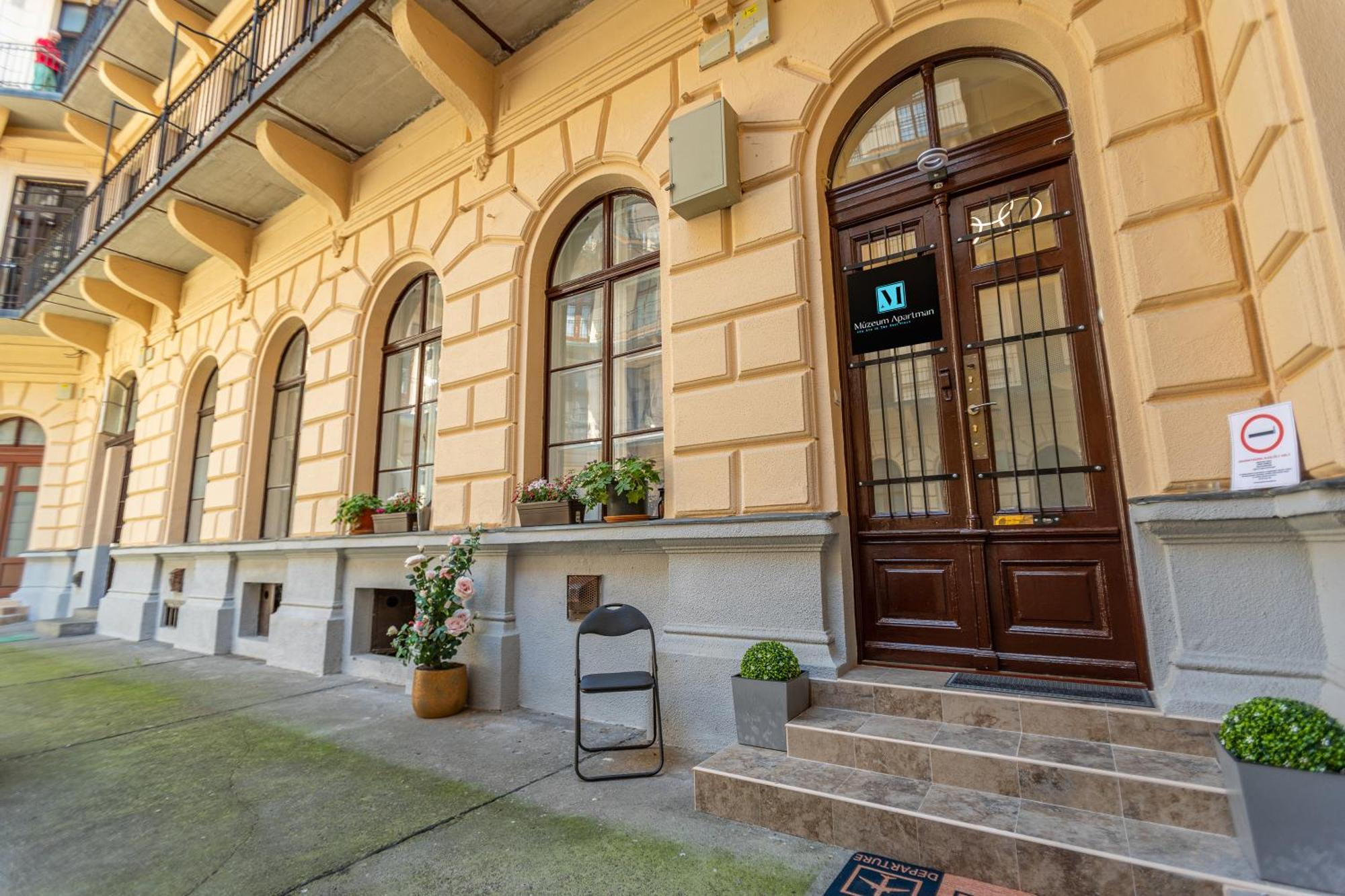 Muzeum *